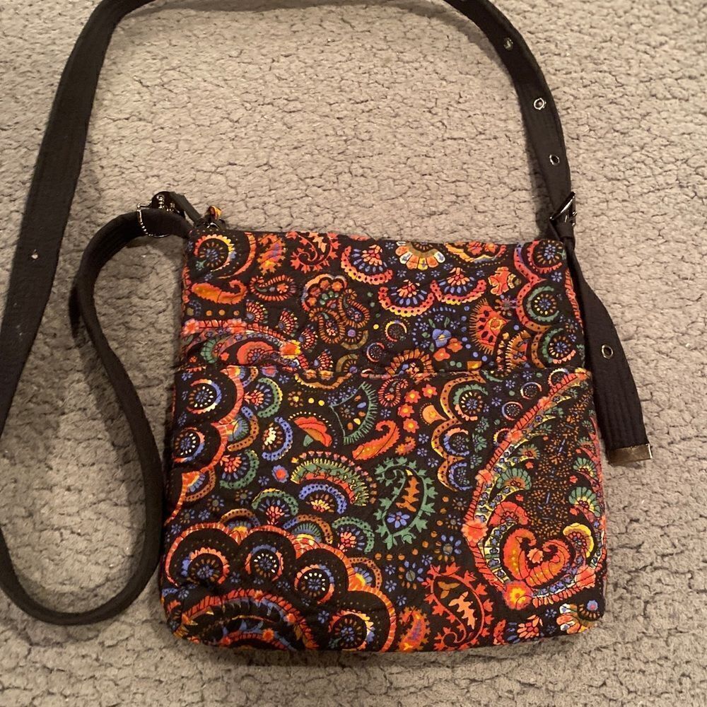 Donna Sharp Crossbody Purse - Picture 2 of 14